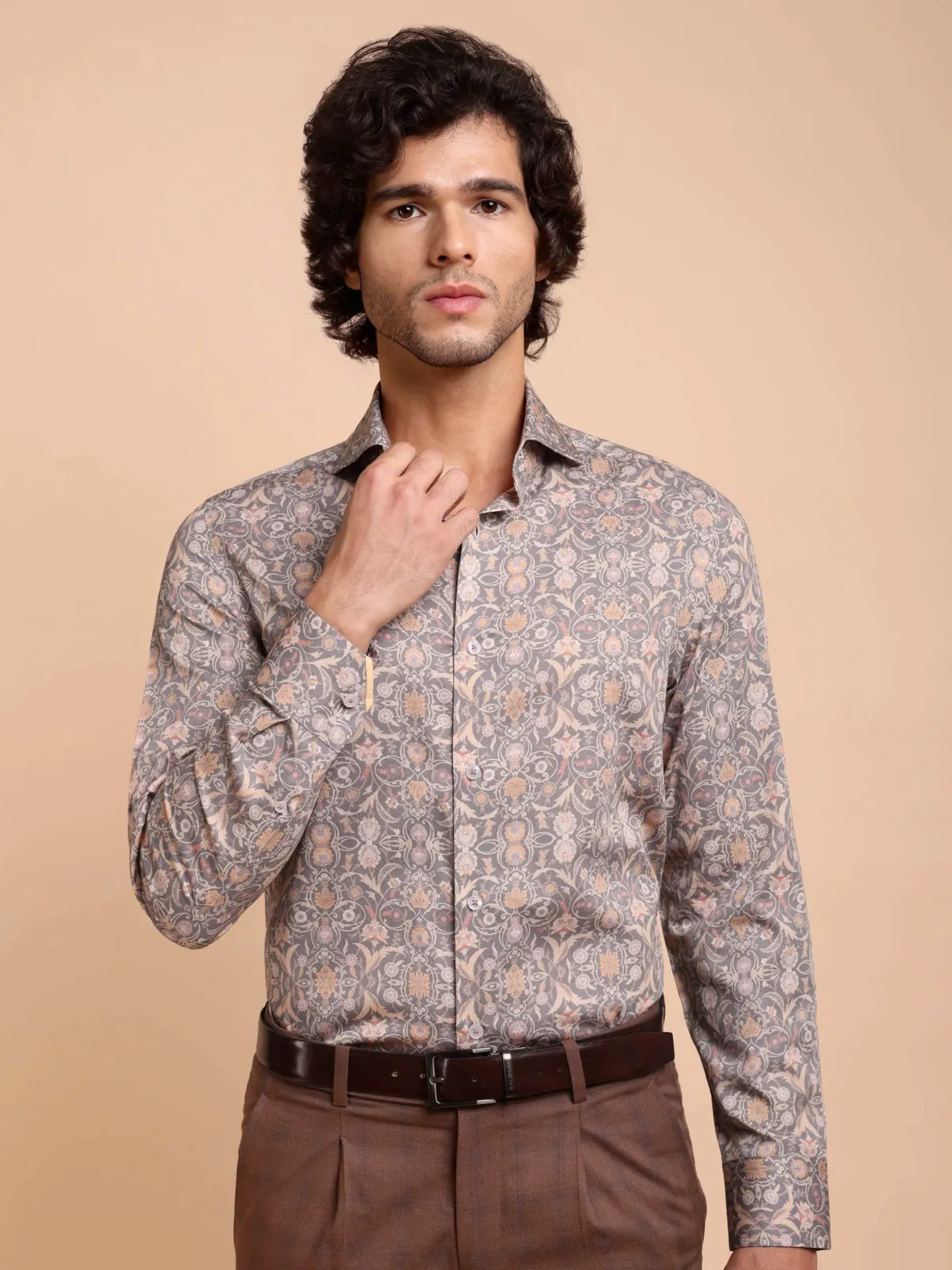 Warm Hues in Grey Base Shadowflora  Print Shirt